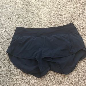 Lululemon speed up low rise 2.5”